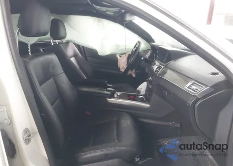 2014 Mercedes-Benz E 350 из США, поврежденный, VIN WDDHF5KB2EB056990